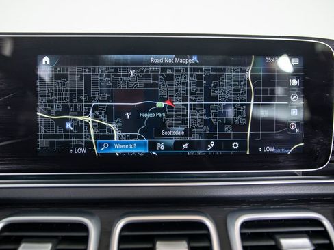 Used 2023 Mercedes-Benz GLS 450 4MATIC image 35