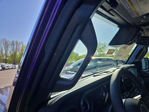 New 2026 Jeep Wrangler Unlimited Rubicon AWD/4WD image 42