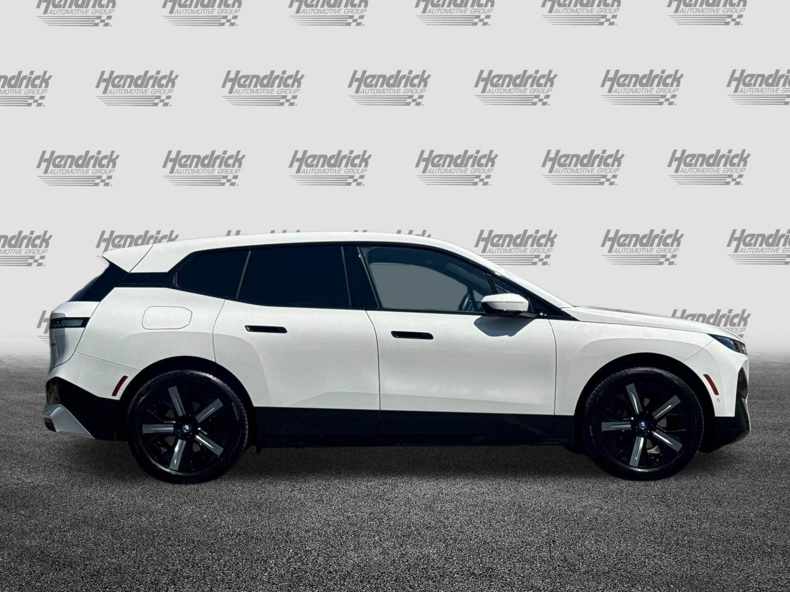 Certified 2023 BMW iX xDrive50 w/ Sport Package AWD/4WD image 3