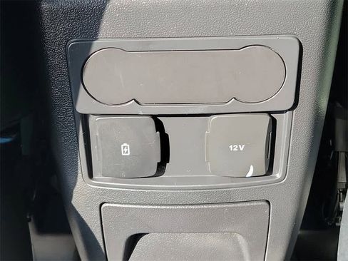 Used 2022 Ford Explorer Timberline image 10