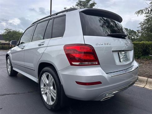 Used 2015 Mercedes-Benz GLK 350 4MATIC image 3
