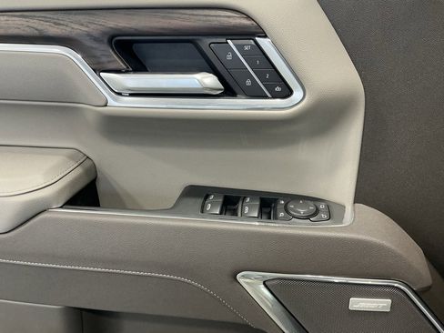 Used 2026 GMC Sierra 1500 SLT w/ SLT Premium Package image 51