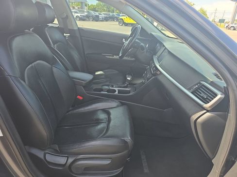 Used 2020 Kia Optima SE FWD image 16