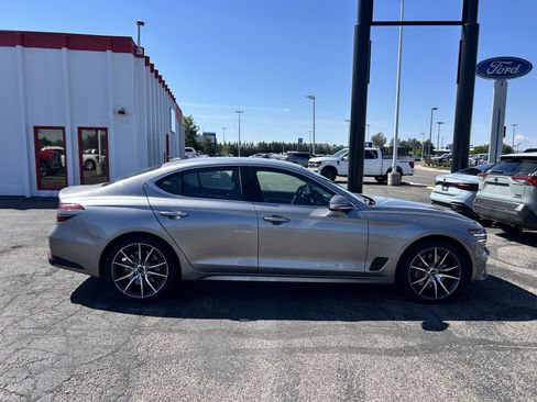 Used 2026 Genesis G70 2.5T AWD/4WD image 6