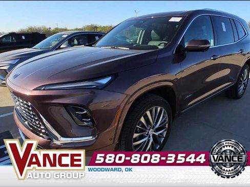 Used 2025 Buick Enclave Avenir w/ Super Cruise Package AWD/4WD image 1