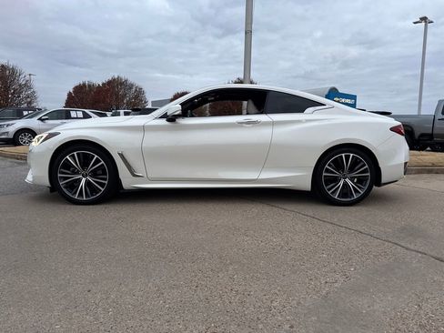 Used 2022 INFINITI Q60 3.0t Luxe w/ Essential Package image 2