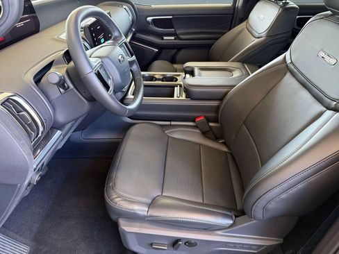 New 2026 Ford Expedition Platinum AWD/4WD image 5
