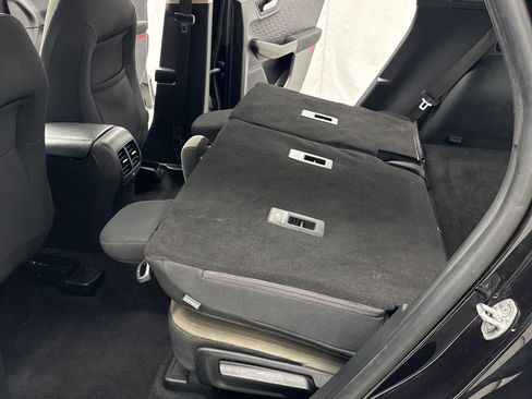 Used 2020 Ford Escape SE image 37