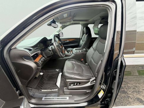 Used 2015 Cadillac Escalade ESV Premium AWD/4WD image 20
