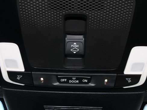 Used 2025 Honda CR-V Sport-L image 12