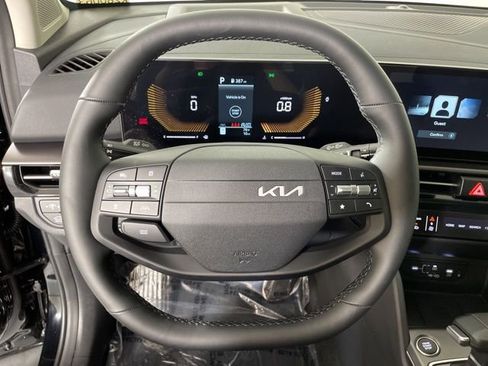 New 2026 Kia Sportage EX w/ EX Panorama Roof Package image 19