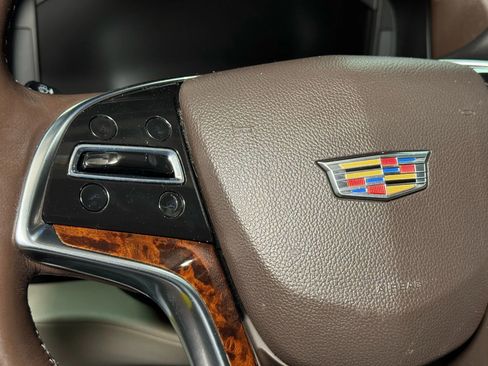 Used 2015 Cadillac Escalade ESV Premium image 44