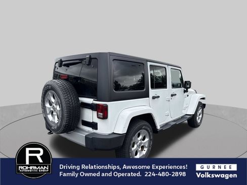Used 2015 Jeep Wrangler Unlimited Sahara AWD/4WD image 10