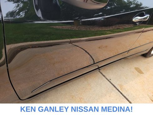 Used 2013 Nissan Altima 2.5 SL w/ 2.5 Moonroof Pkg FWD image 11