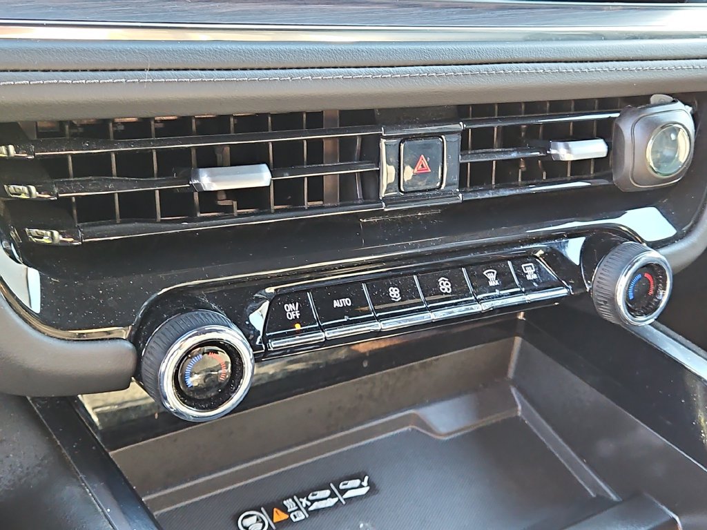 Used 2025 Chevrolet Tahoe LT AWD/4WD image 31