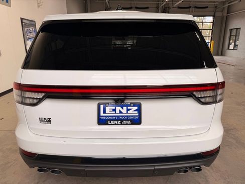 Used 2025 Lincoln Aviator Reserve w/ Luxury Package AWD/4WD image 6