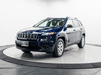 Used 2016 Jeep Cherokee Sport video 3