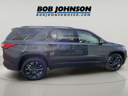 Used 2021 Chevrolet Traverse RS AWD/4WD image 2
