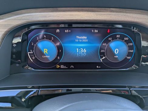 New 2026 Volkswagen Atlas SE FWD image 30