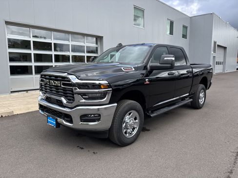 New 2026 RAM 2500 Tradesman AWD/4WD image 1