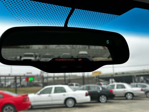 Used 2006 Chevrolet Silverado 1500 LT w/ Light Duty Power Package image 44