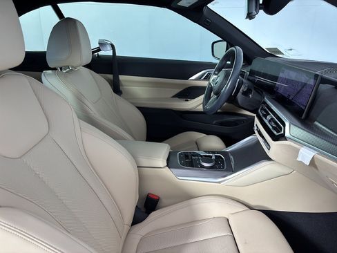 Certified 2024 BMW 430i Convertible w/ M Sport Package RWD image 30