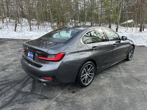 Used 2021 BMW 330i xDrive Sedan w/ Premium Package image 6