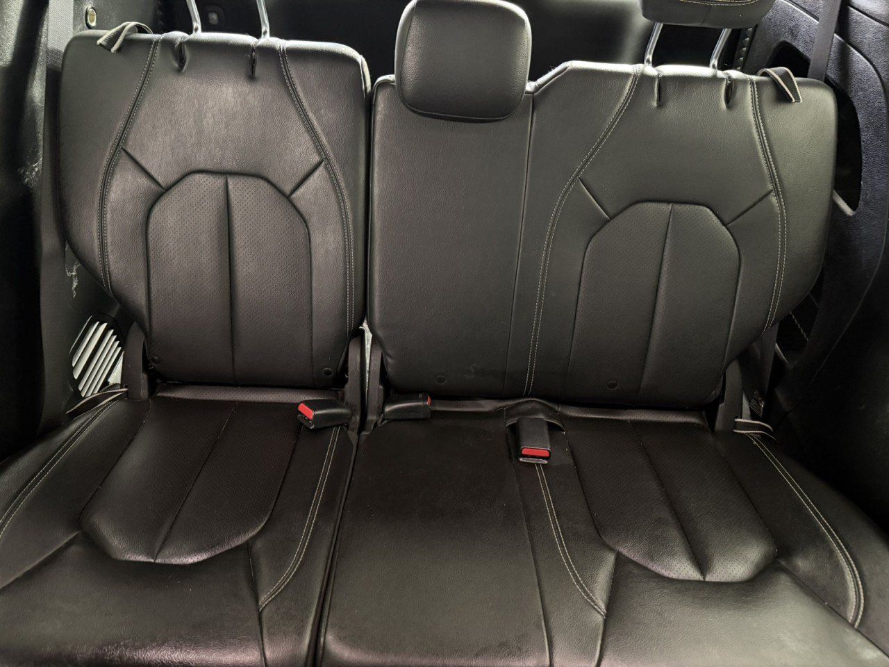 Used 2021 Chrysler Pacifica Touring-L w/ S Appearance Package FWD image 14