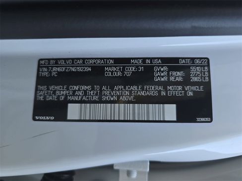 Used 2022 Volvo S60 T8 R-Design Expression w/ Premium Package image 32