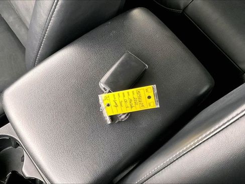 Used 2021 MAZDA CX-5 Touring image 13