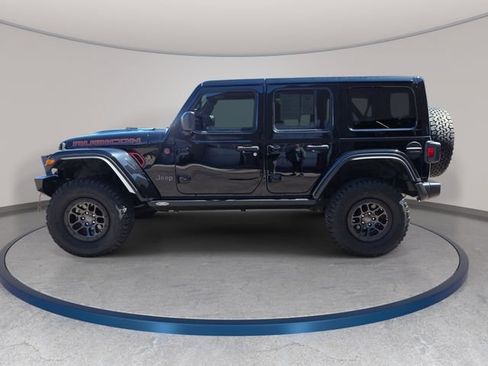 Used 2023 Jeep Wrangler Unlimited Rubicon w/ Xtreme 35 Tire Package AWD/4WD image 9