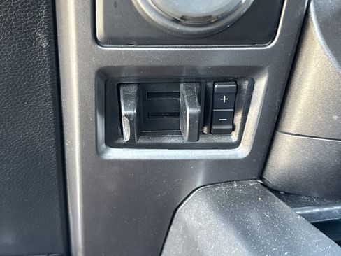 Used 2020 Ford F150 XLT w/ Equipment Group 302A Luxury image 7