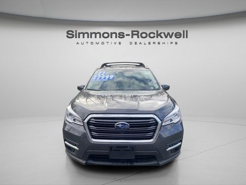 Used 2022 Subaru Ascent Premium w/ Convenience Package image 2