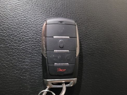 Used 2019 RAM 1500 Tradesman AWD/4WD image 32