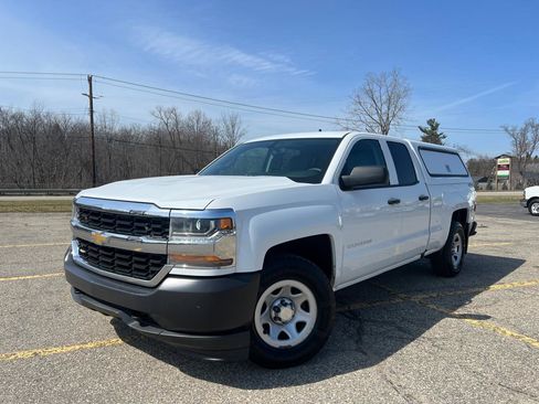 Used 2019 Chevrolet Silverado 1500 W/T w/ WT Convenience Package image 1