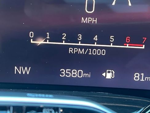 Certified 2026 Cadillac Escalade ESV Luxury image 24