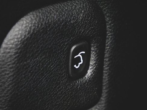 Used 2016 Jeep Grand Cherokee Limited 75th Anniversary image 11