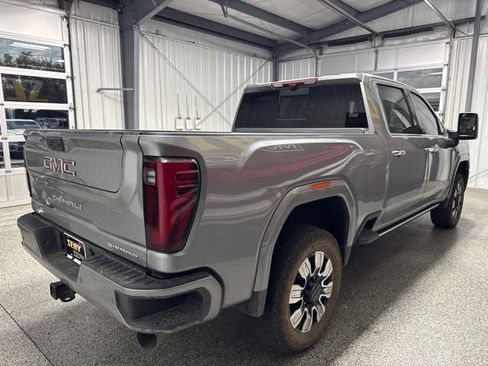 Used 2025 GMC Sierra 2500 Denali w/ Denali Reserve Package AWD/4WD image 15