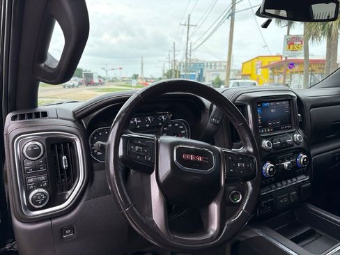 Used 2021 GMC Sierra 1500 AT4 AWD/4WD image 9