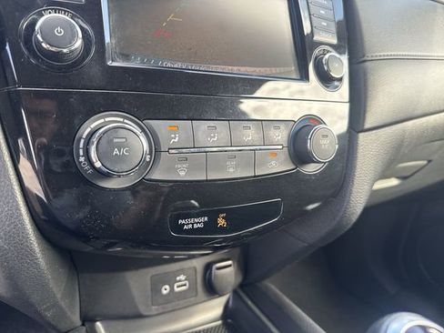 Used 2019 Nissan Rogue S w/ Special Edition Package AWD/4WD image 21