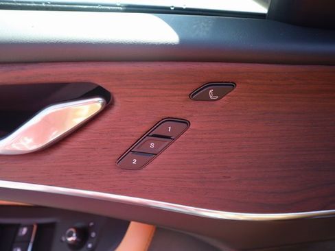 New 2025 Jeep Grand Cherokee Summit image 8