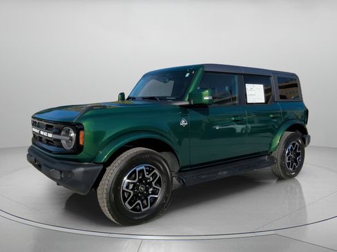 Certified 2025 Ford Bronco Outer Banks image 12