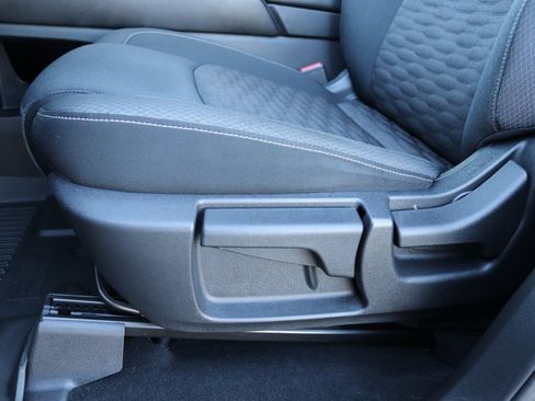 Used 2022 Nissan Pathfinder S image 7