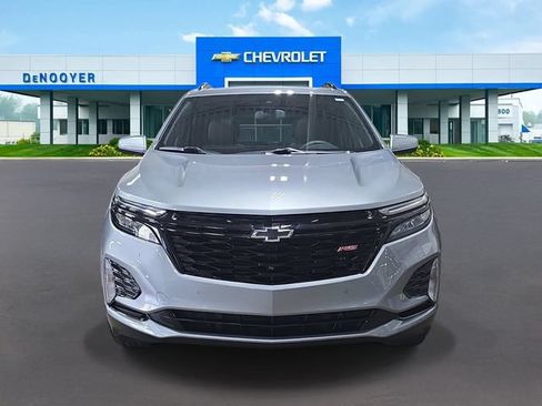 Used 2024 Chevrolet Equinox RS w/ RS Leather Package AWD/4WD image 4