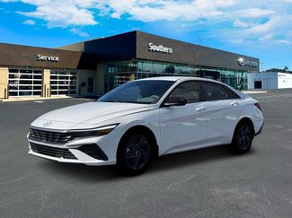 New 2026 Hyundai Elantra Sport FWD video 2