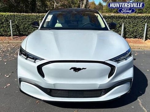 Used 2023 Ford Mustang Mach-E Premium AWD/4WD image 16