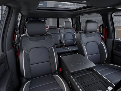 New 2026 RAM 1500 Laramie AWD/4WD image 24