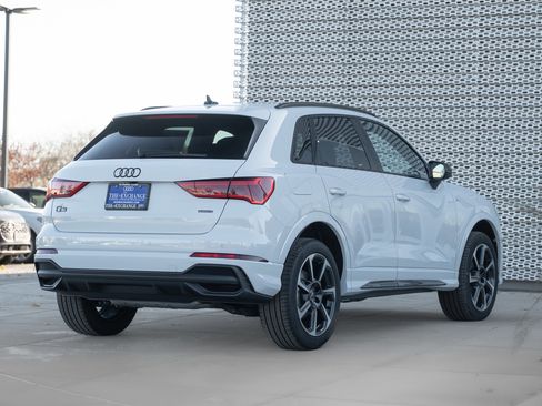 New 2025 Audi Q3 2.0T Premium Plus image 4