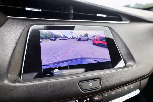 Used 2023 Cadillac XT4 Sport AWD/4WD image 4
