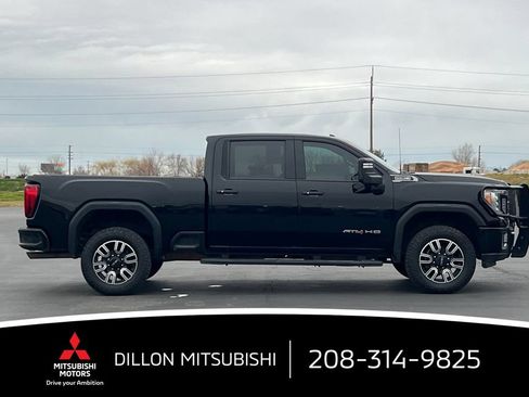 Used 2022 GMC Sierra 2500 AT4 AWD/4WD image 2